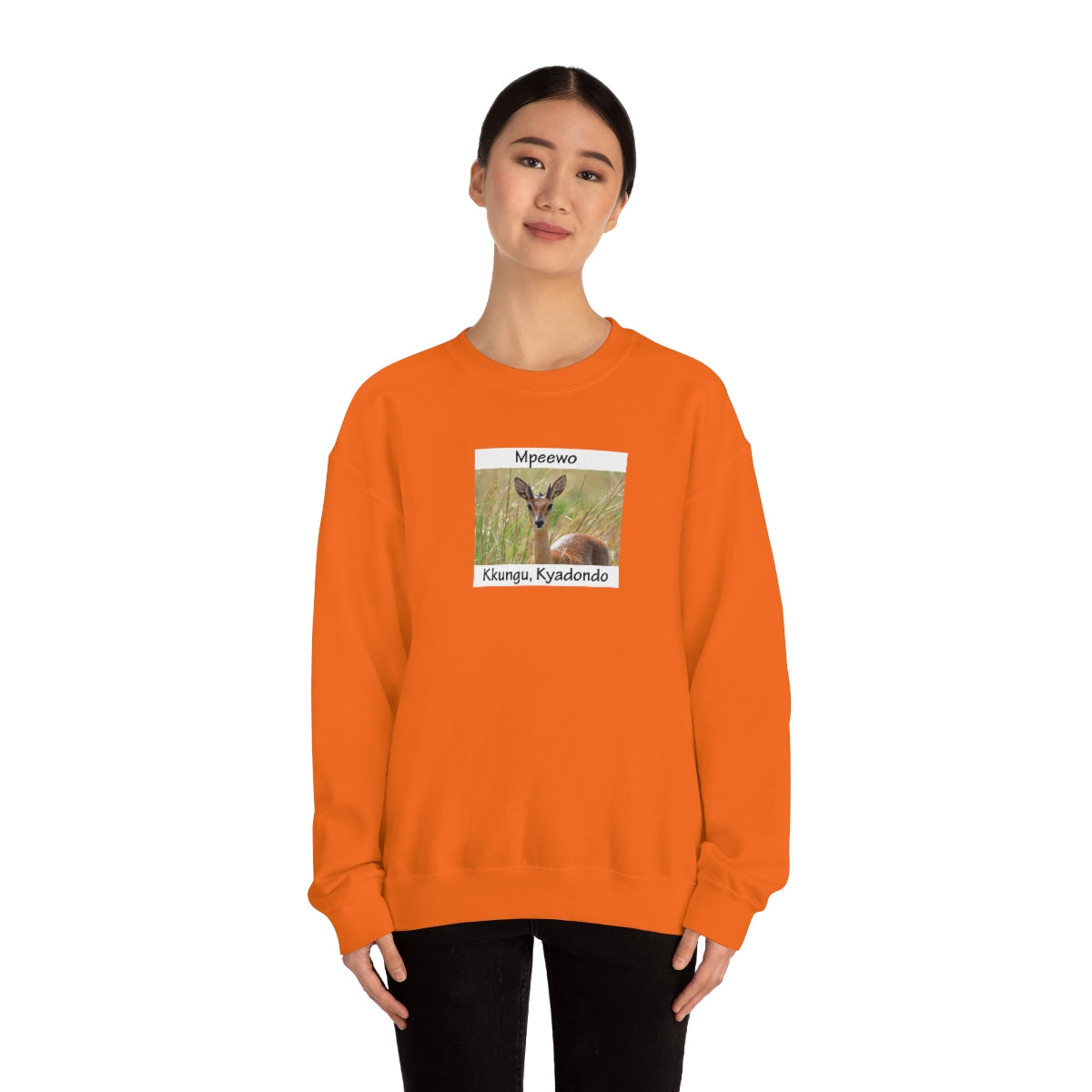 Unisex Heavy Blend™ Crewneck Sweatshirt - Mpeewo, WT