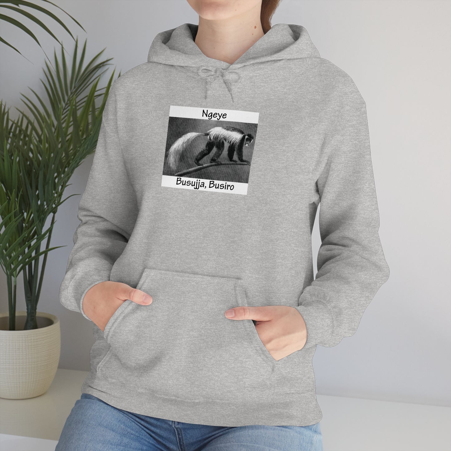 Unisex Heavy Blend™ Hooded Sweatshirt - Ngeye (Colobus Monkey)