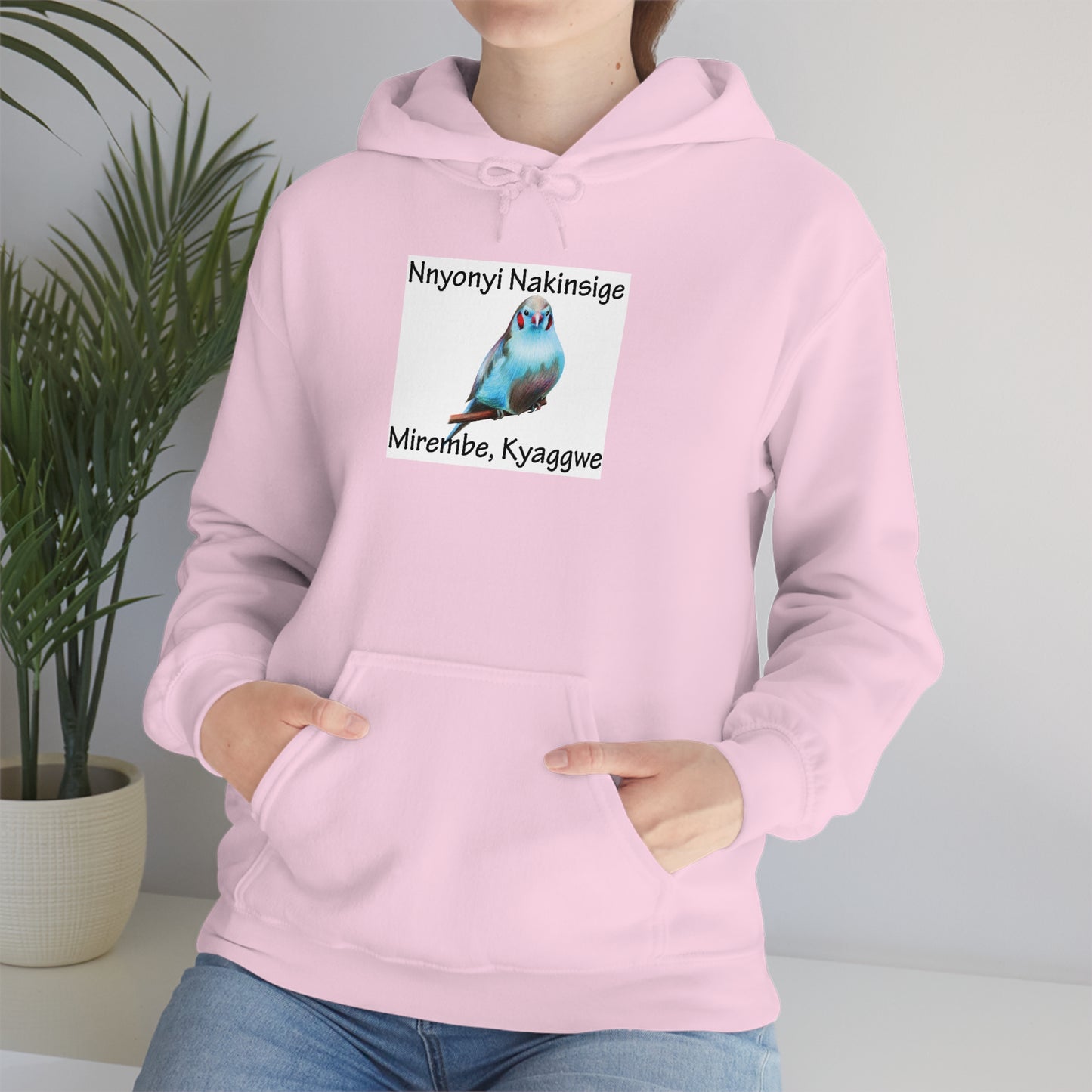 Unisex Heavy Blend™ Hooded Sweatshirt - Nnyonyi Nakinsige (Cheeked Cordon-Bleu)