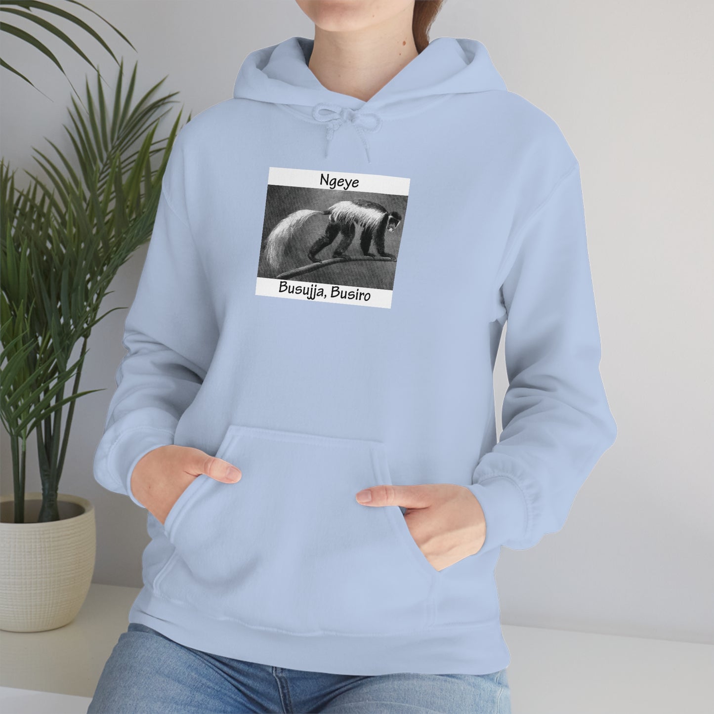 Unisex Heavy Blend™ Hooded Sweatshirt - Ngeye (Colobus Monkey)