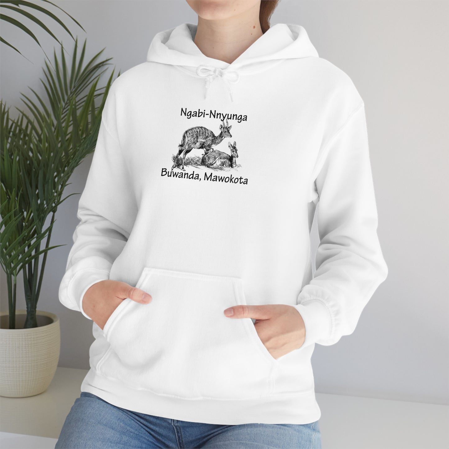 Unisex Heavy Blend™ Hooded Sweatshirt - Ngabi Nnyunga (Bushbuck-Antelope)